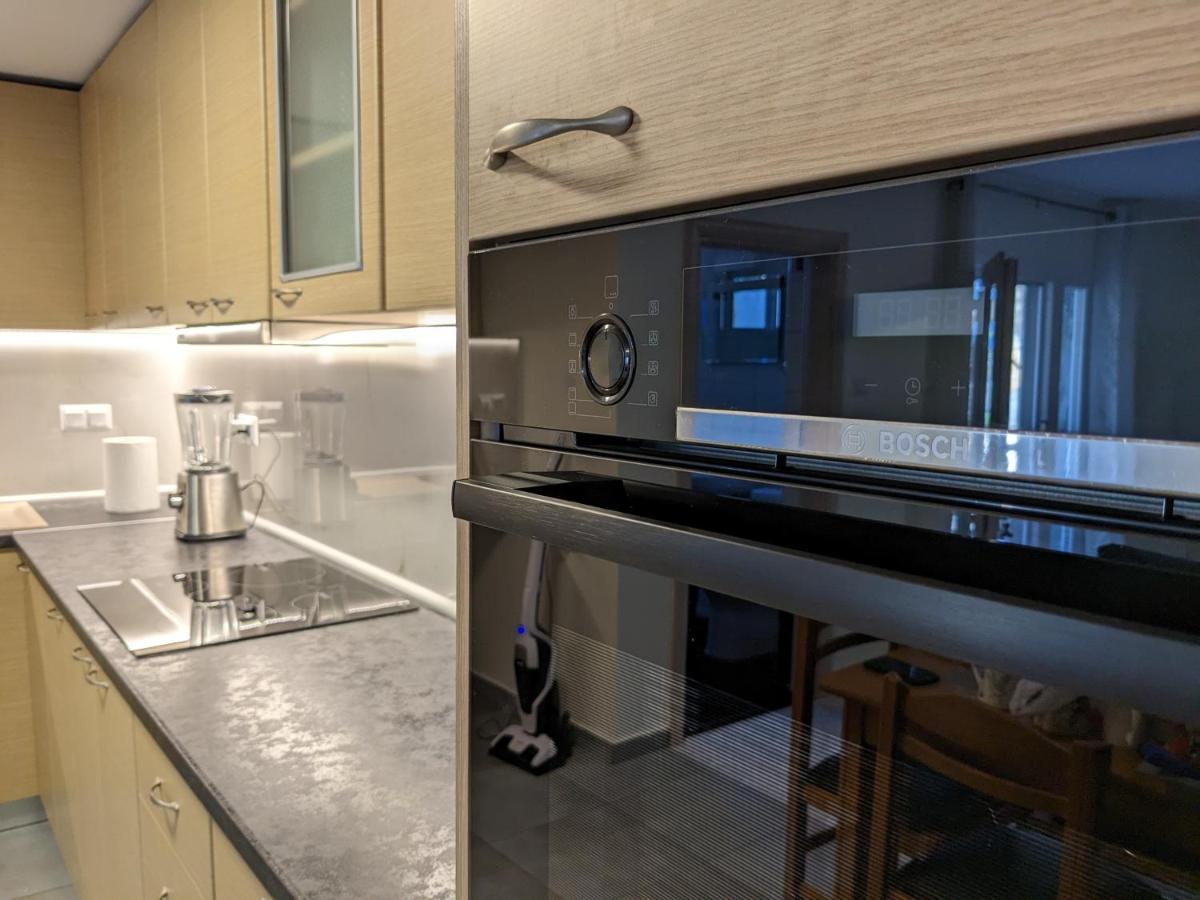 Ethos Apartment Néa Péramos Buitenkant foto
