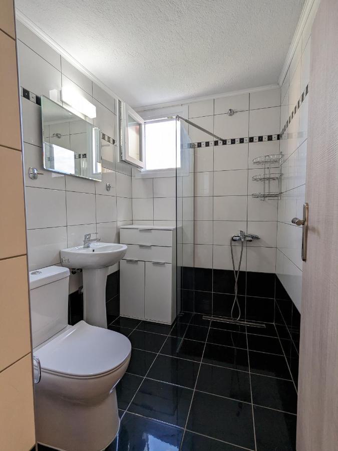 Ethos Apartment Néa Péramos Buitenkant foto